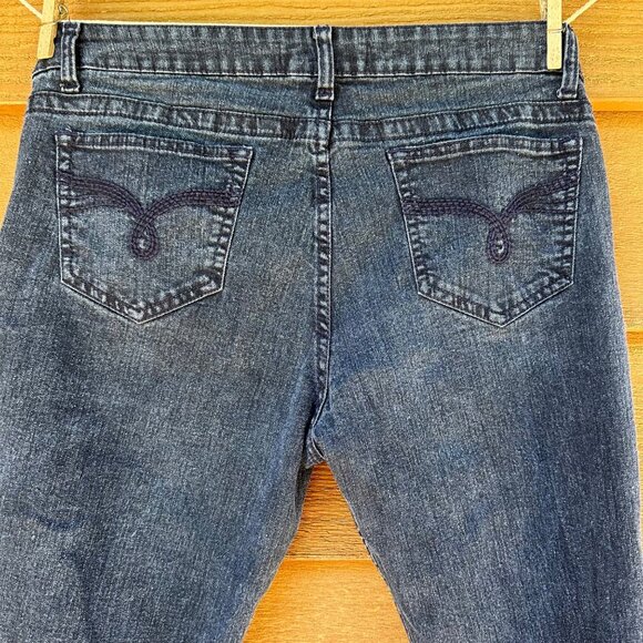 No Boundaries Blue Rinse Boot Cut Women’s Jeans Size 15 - Picture 8 of 12